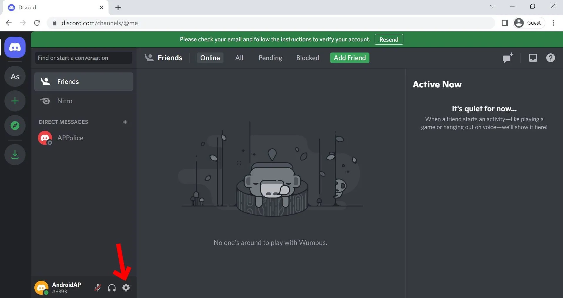 Biểu tượng bánh răng cưa cài đặt trong ứng dụng Discord trên máy tính