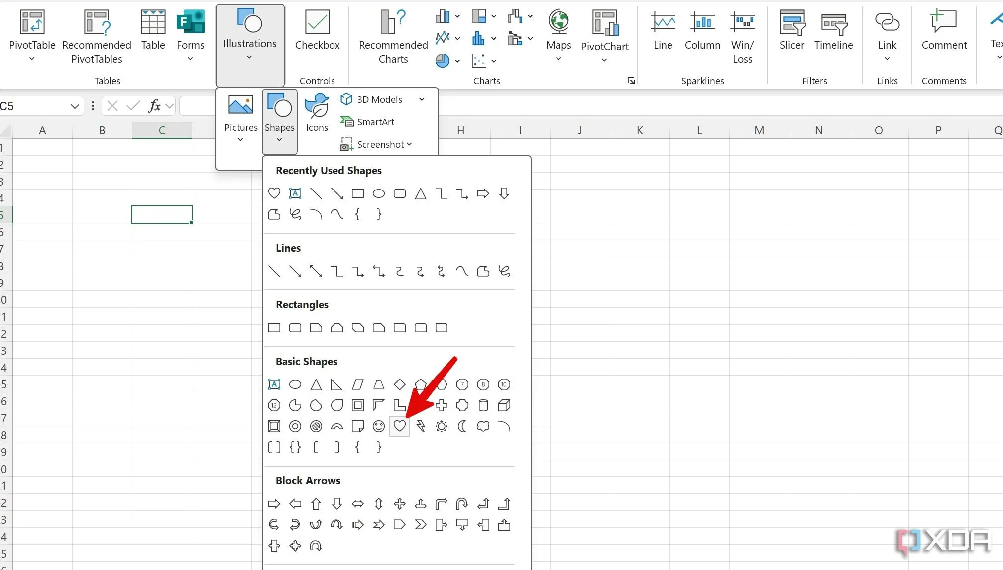 Chọn hình trái tim từ bộ Shapes trong Excel