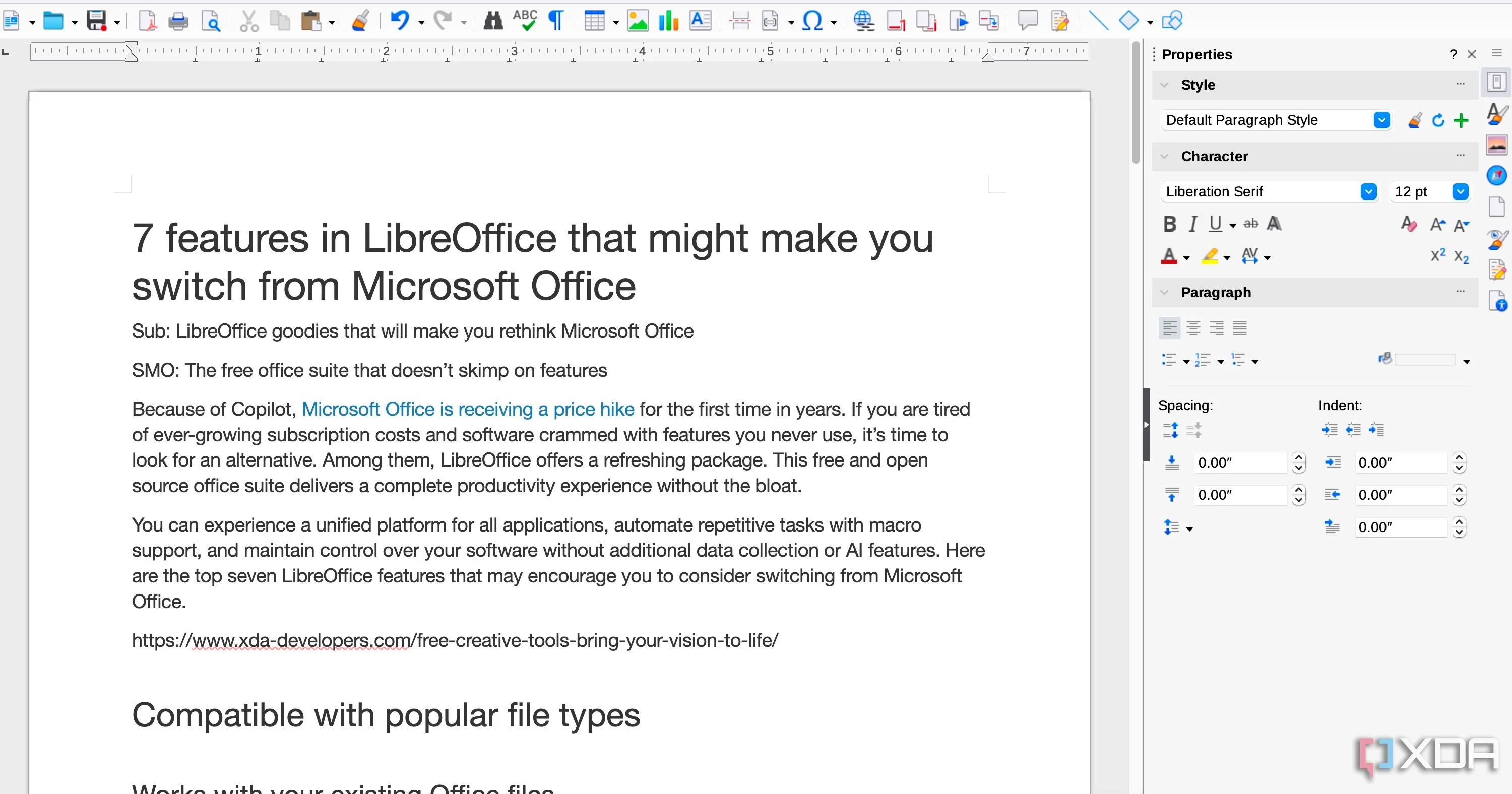 Giao diện LibreOffice Writer với thanh sidebar tùy chỉnh, thể hiện khả năng cá nhân hóa cao của bộ phần mềm văn phòng LibreOffice.