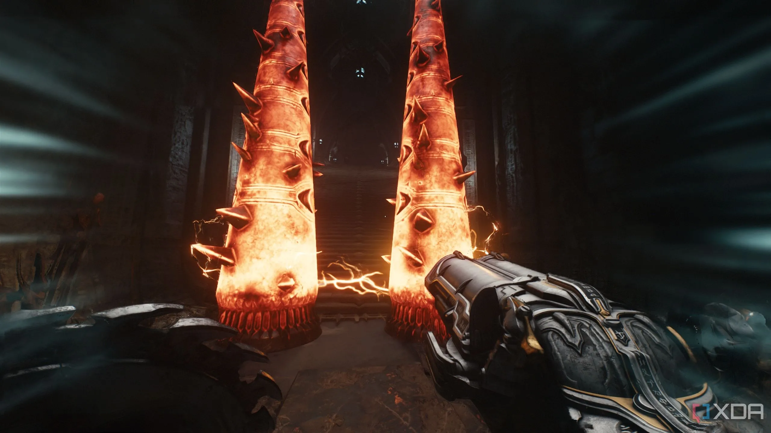 Hai gai kim loại được nung nóng trong chương 19 Doom: The Dark Ages