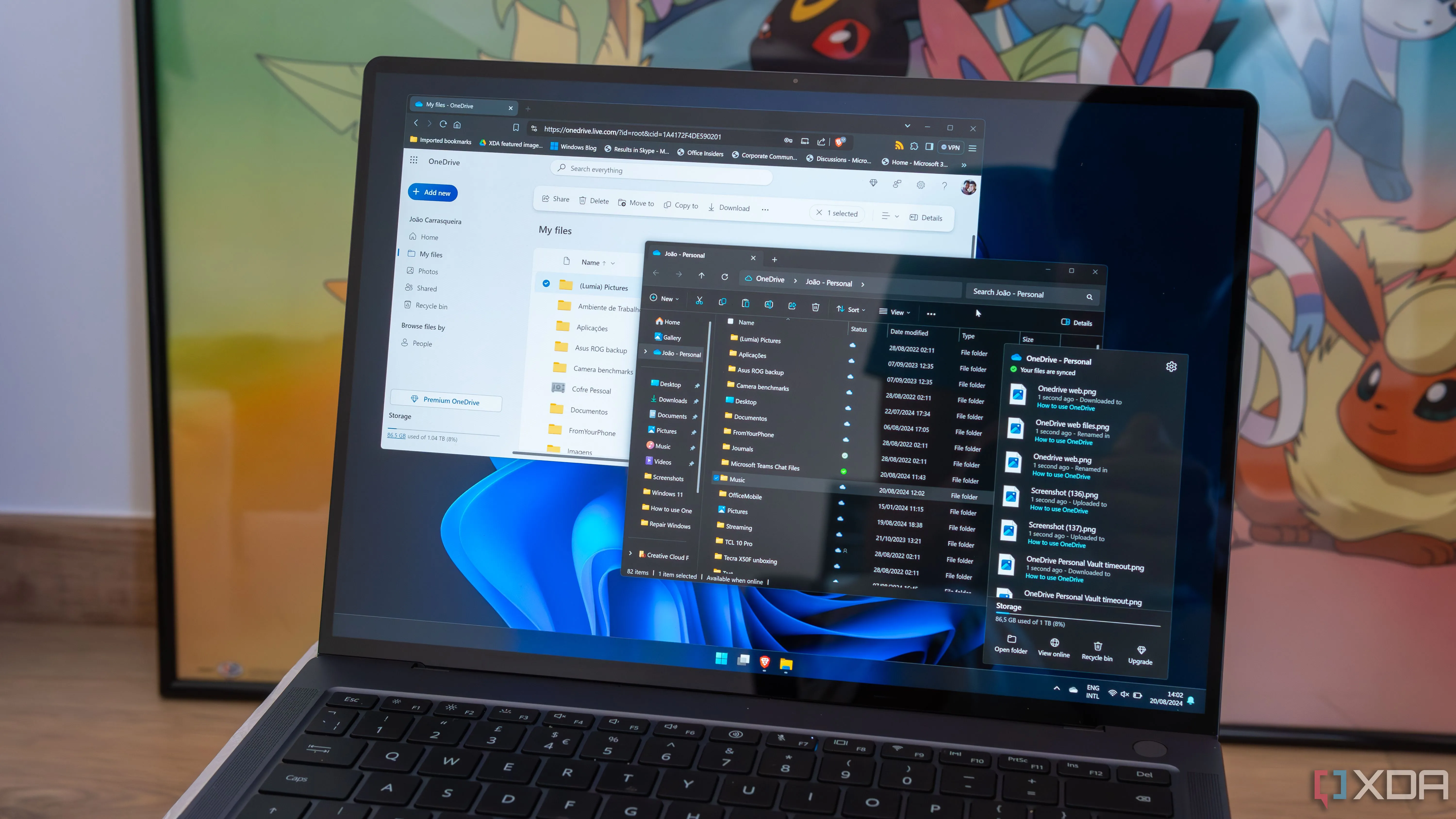 Hình ảnh laptop Windows 11 hiển thị giao diện OneDrive, minh họa việc sao lưu dự phòng các tệp quan trọng