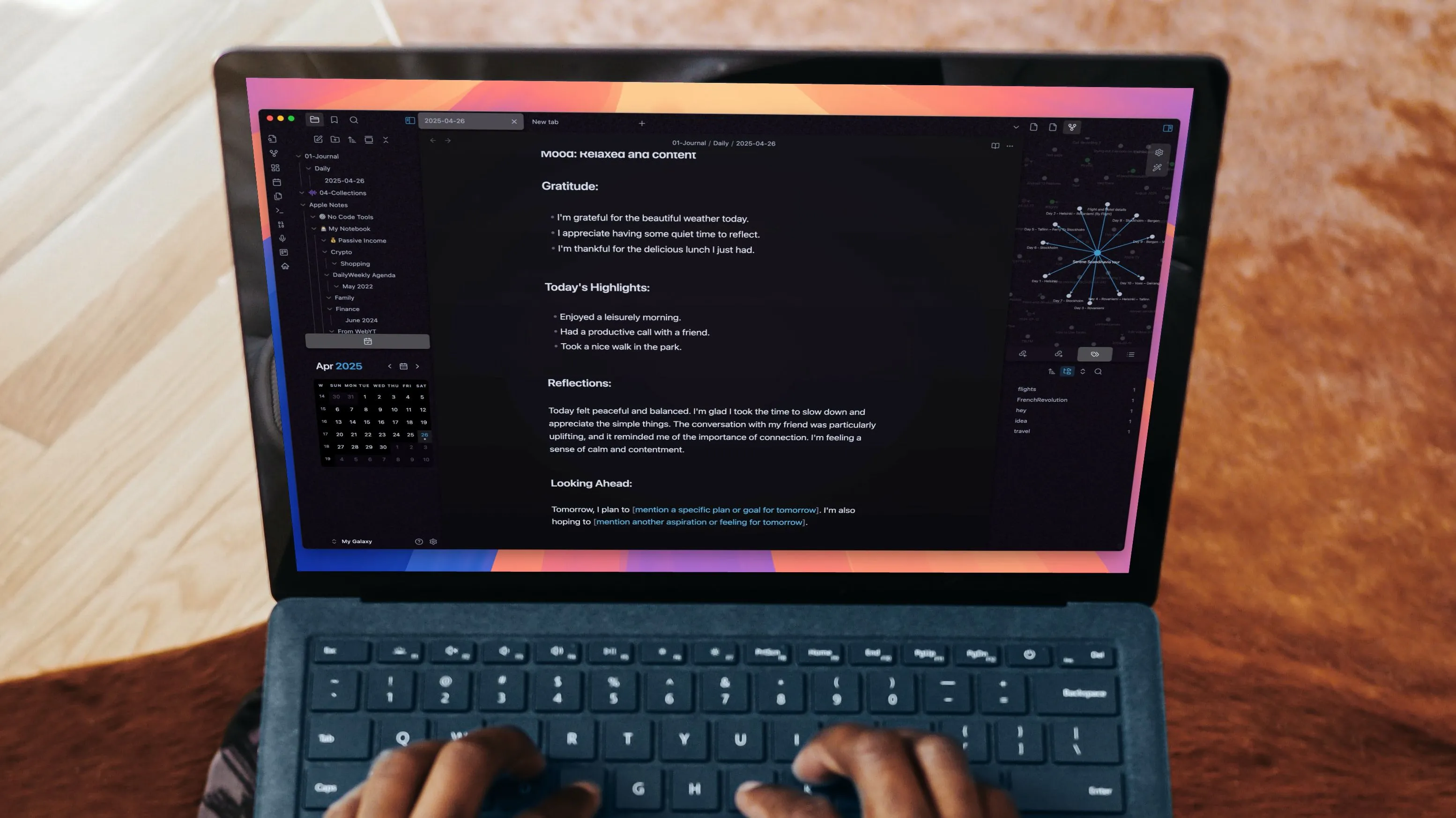 Màn hình laptop hiển thị cấu trúc vault Obsidian được tổ chức khoa học