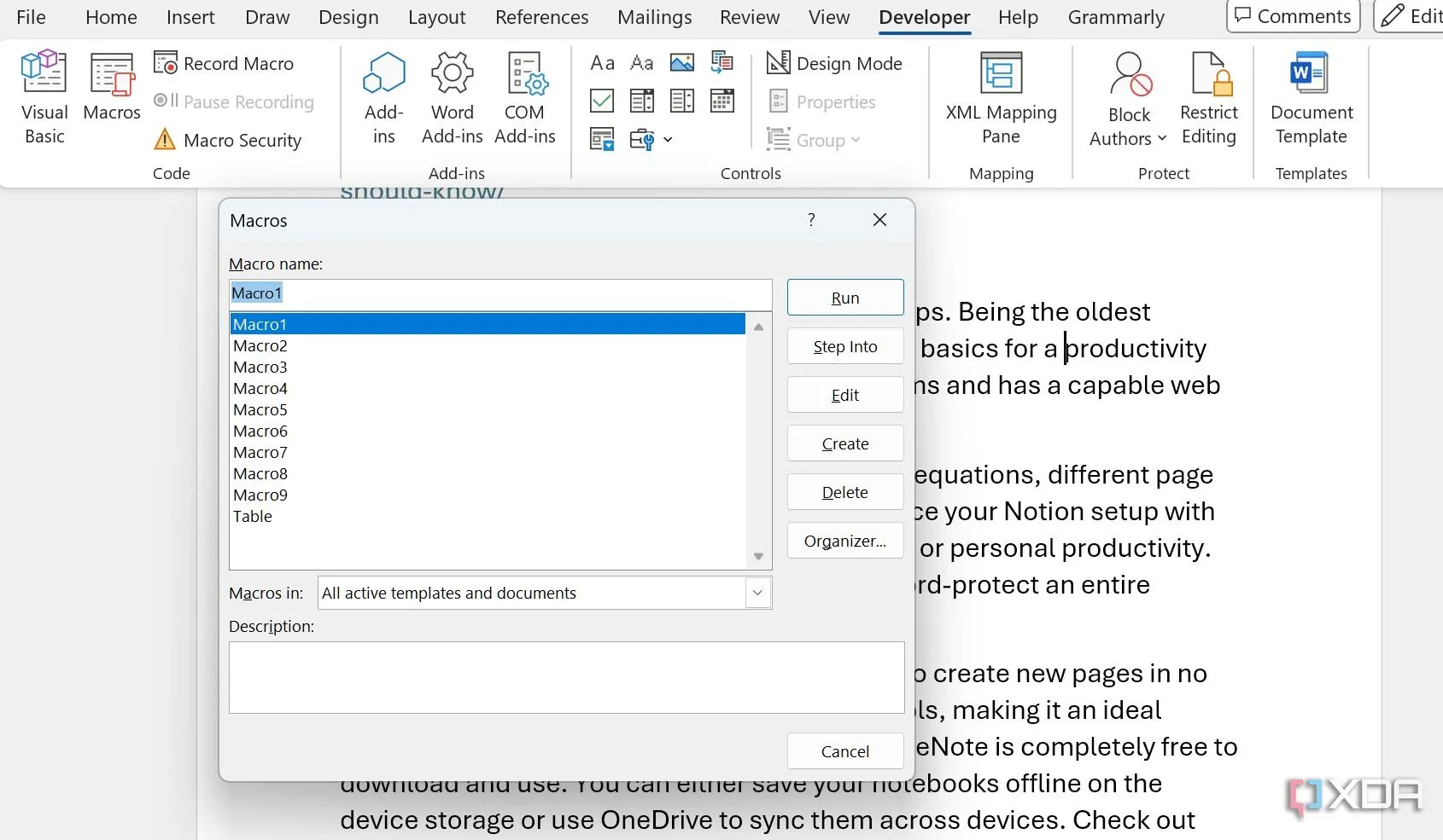 Màn hình Microsoft Word hiển thị tùy chọn Macros, minh họa khái niệm ghi lại hành động
