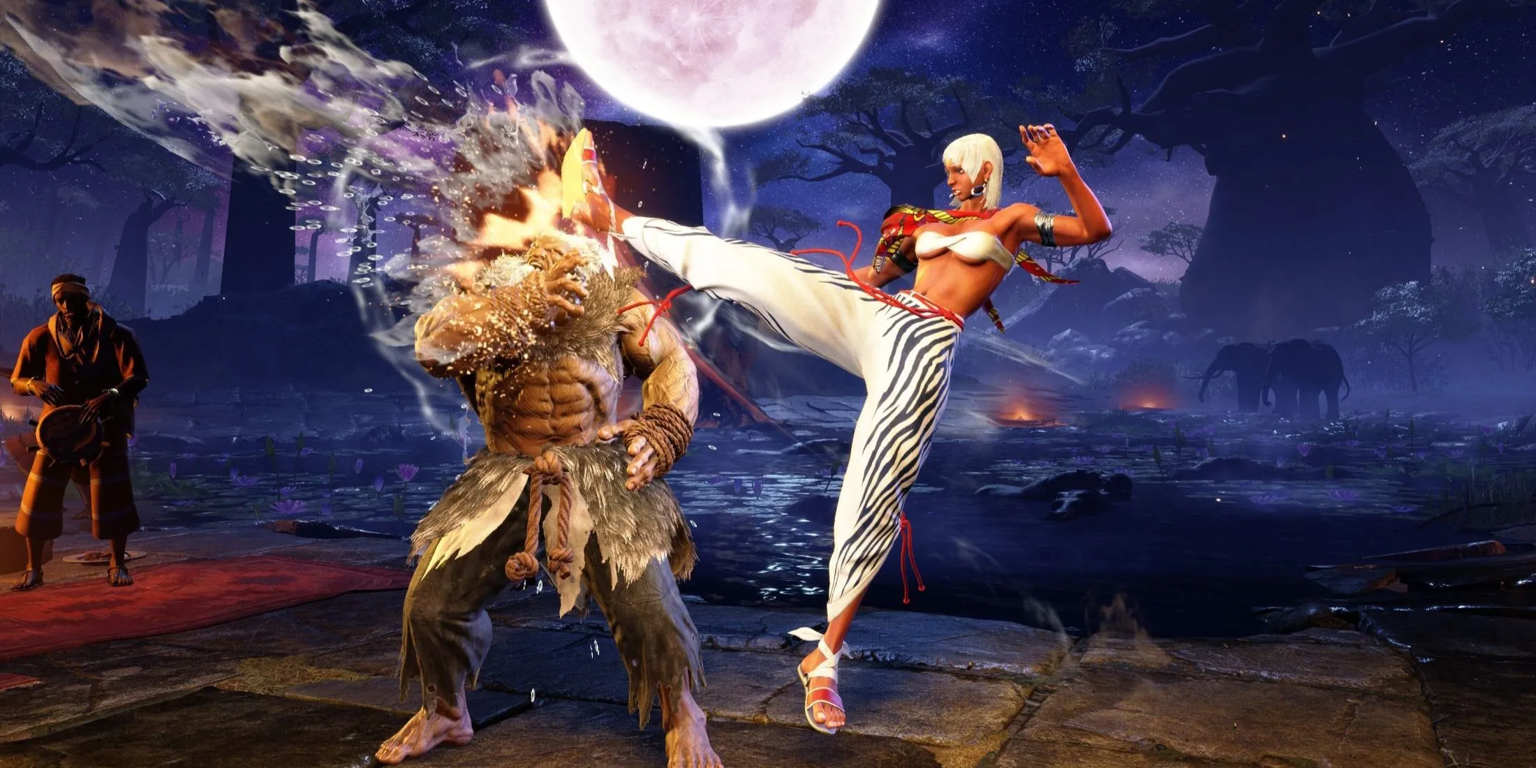Nhân vật Elena trong Street Fighter 6 thể hiện kỹ năng Capoeira mạnh mẽ trên sàn đấu mới The Reniala Remains dưới ánh trăng.