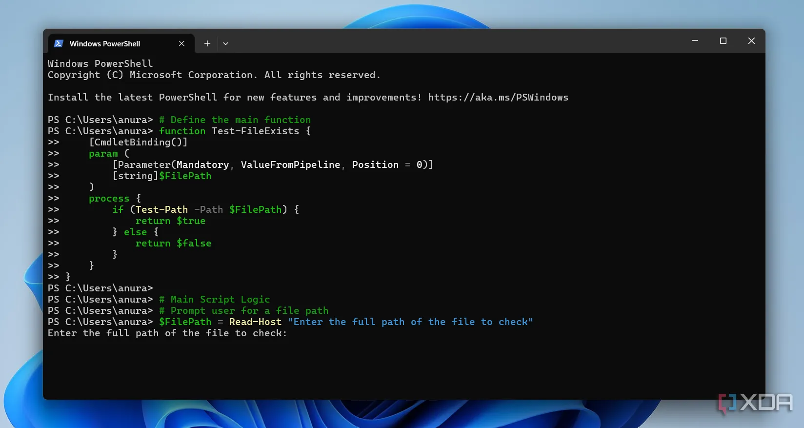 Script PowerShell được tổ chức thành các hàm module độc lập để dễ tái sử dụng