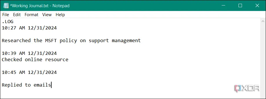 Ví dụ về nhật ký Notepad hiển thị cách nhấn Enter và F5 để thêm ngày giờ hiện tại cho mục nhập mới