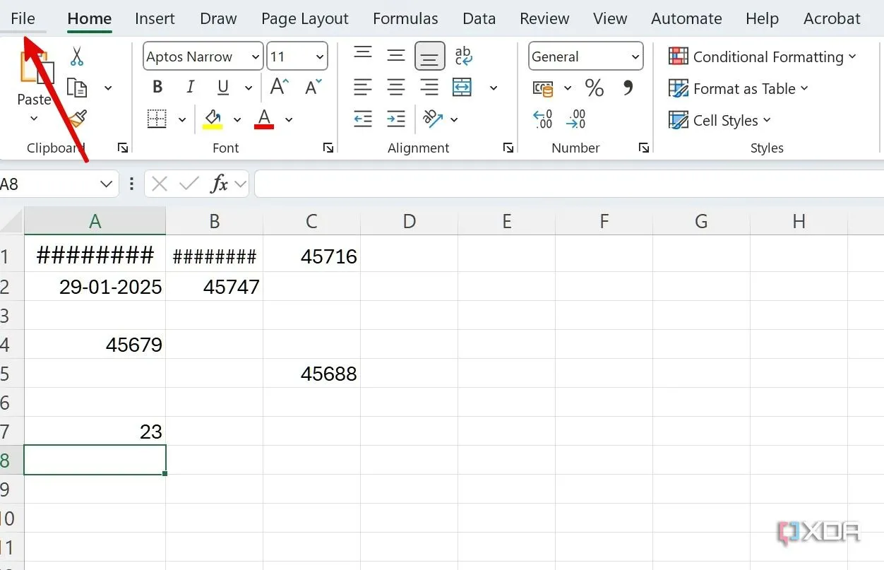 Bước 1: Chọn File và Options trong Excel để quản lý tiện ích bổ sung