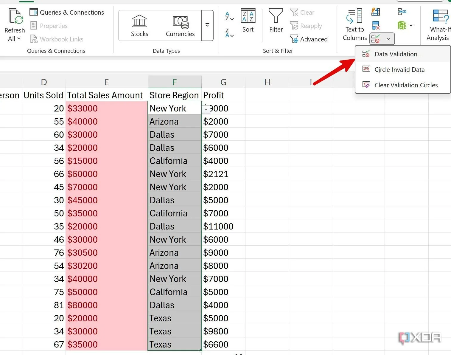 Bước 1: Truy cập Data Validation trong Excel để kiểm soát dữ liệu đầu vào