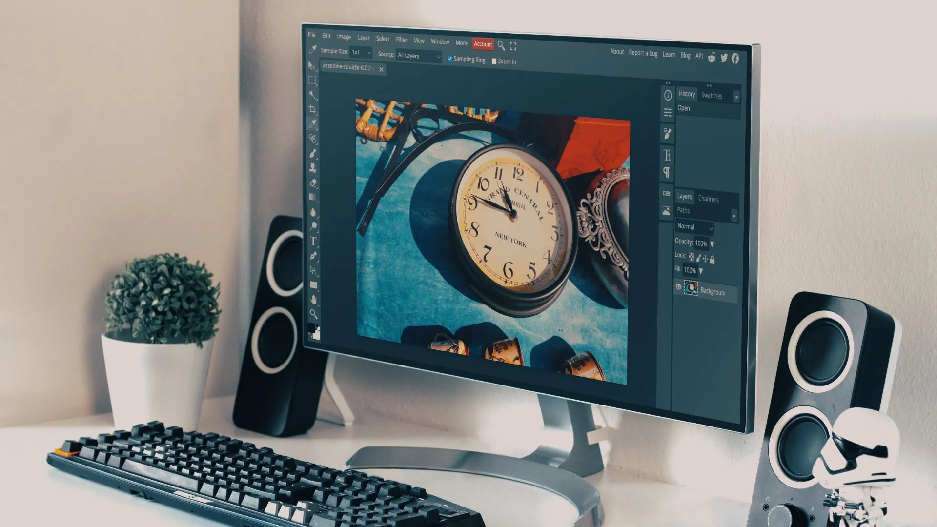 Các biểu tượng phần mềm chỉnh sửa ảnh miễn phí như Photopea, GIMP, Krita, tượng trưng cho các lựa chọn thay thế Adobe Photoshop và Lightroom