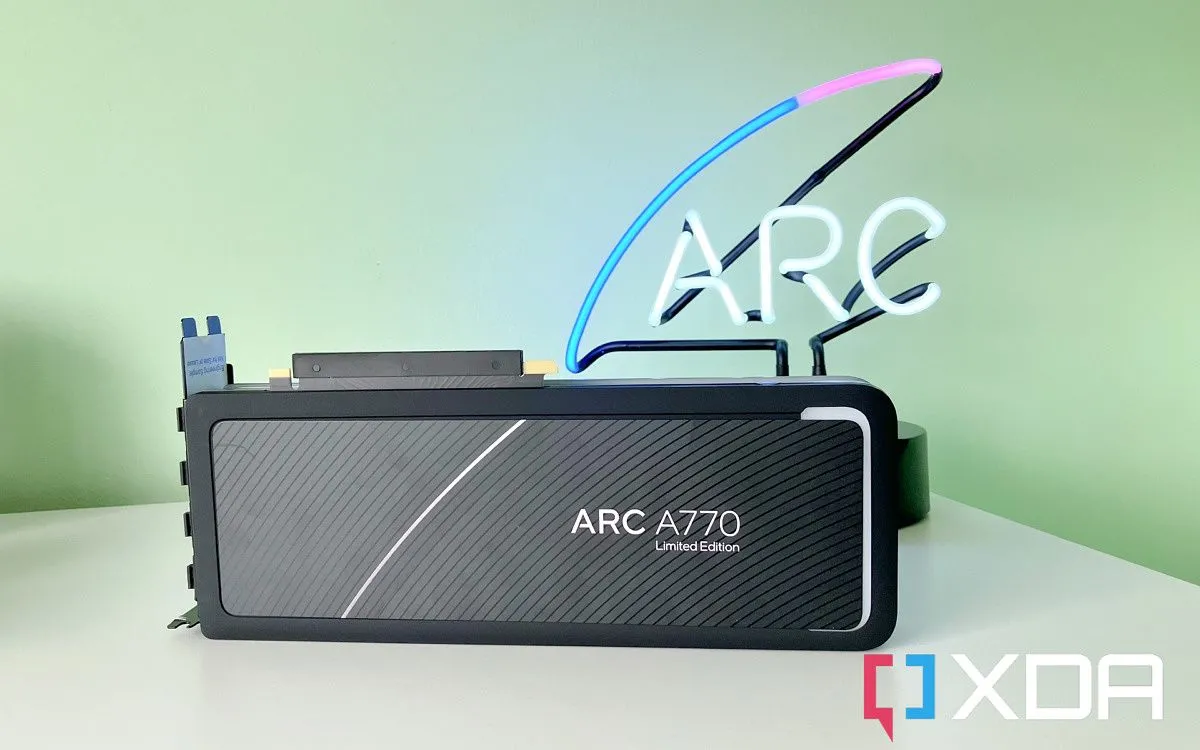 Card đồ họa Intel Arc A770, một lựa chọn GPU thay thế cho Nvidia để tự host LLM