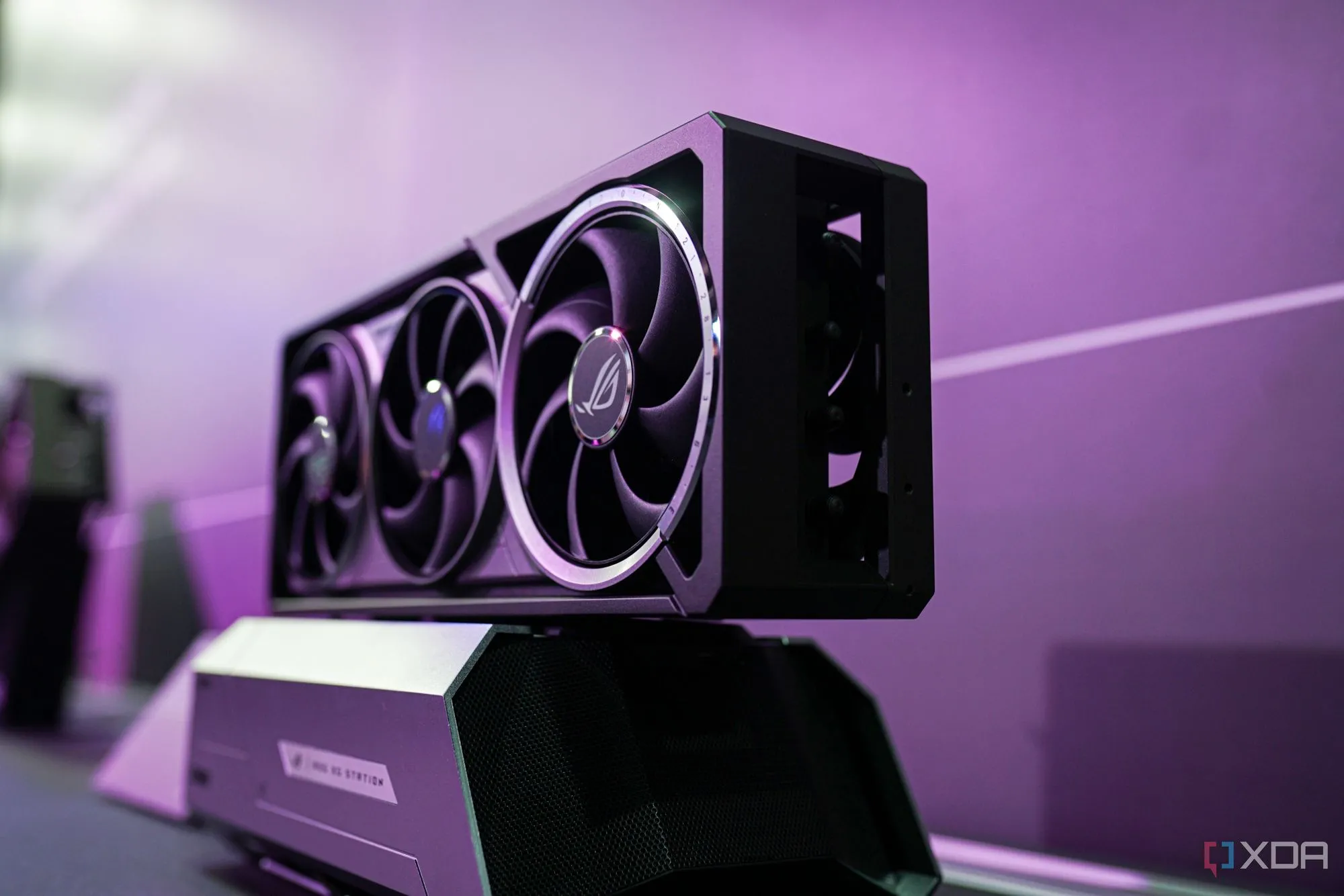 Case eGPU Asus XG Station 3