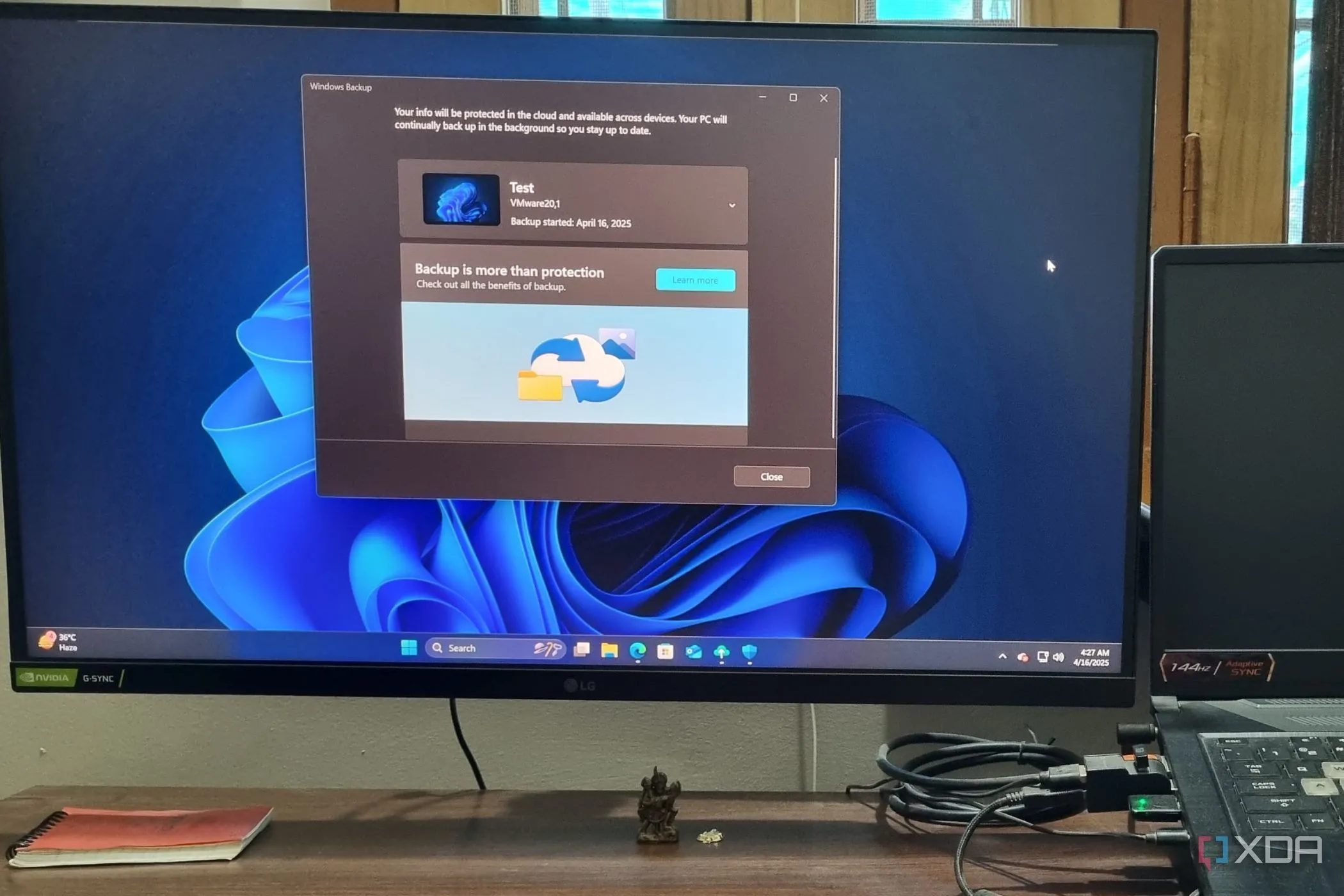 Cửa sổ ứng dụng Sao lưu Windows 11 hiển thị trên màn hình desktop