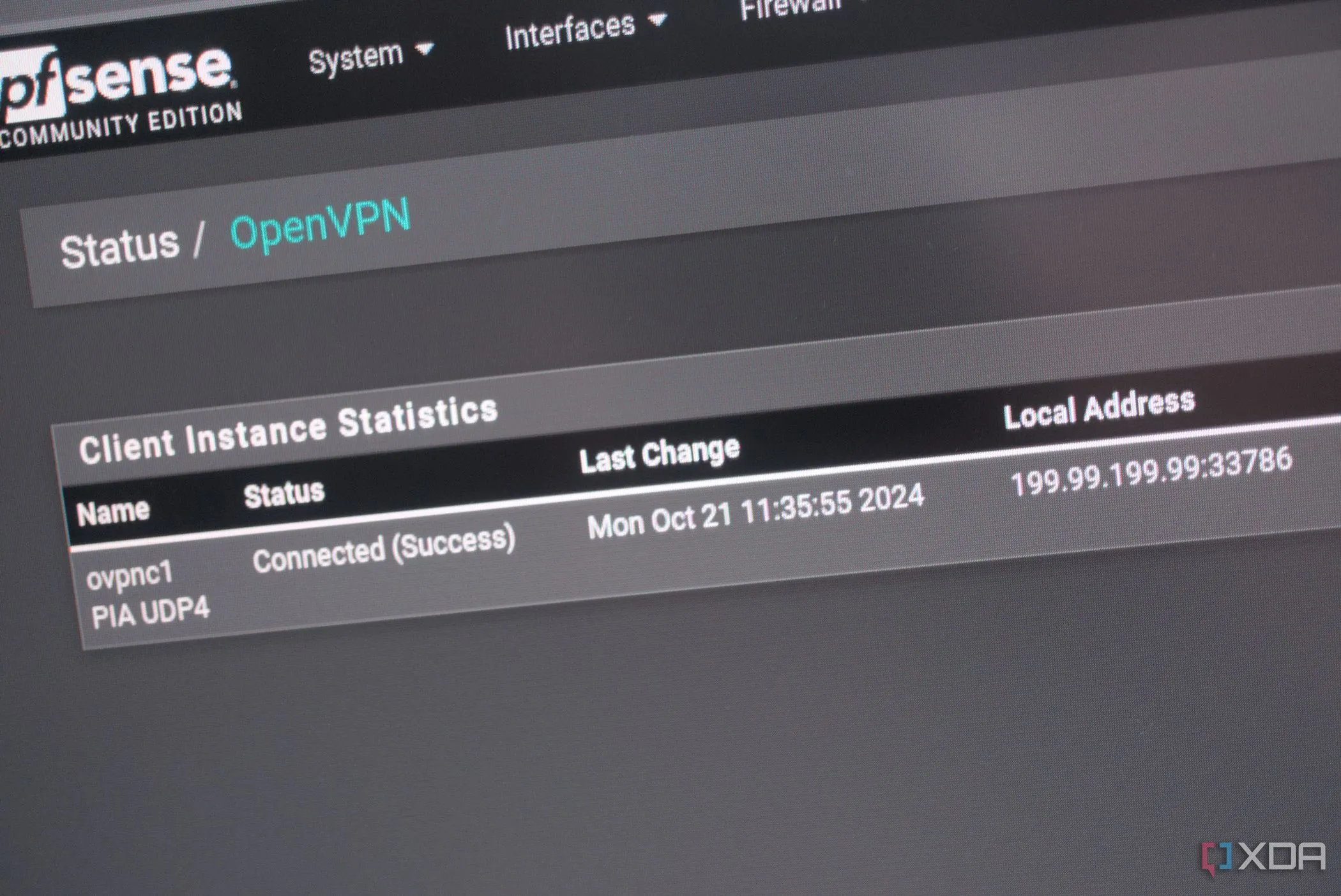 Giao diện cấu hình OpenVPN trên pfSense, minh họa việc thiết lập kết nối VPN toàn mạng.