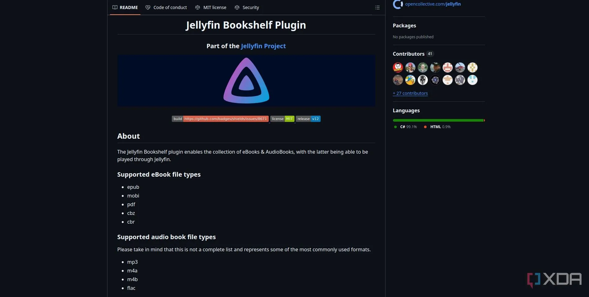 Giao diện Jellyfin hiển thị kệ sách điện tử và sách nói, tổ chức kho media cá nhân