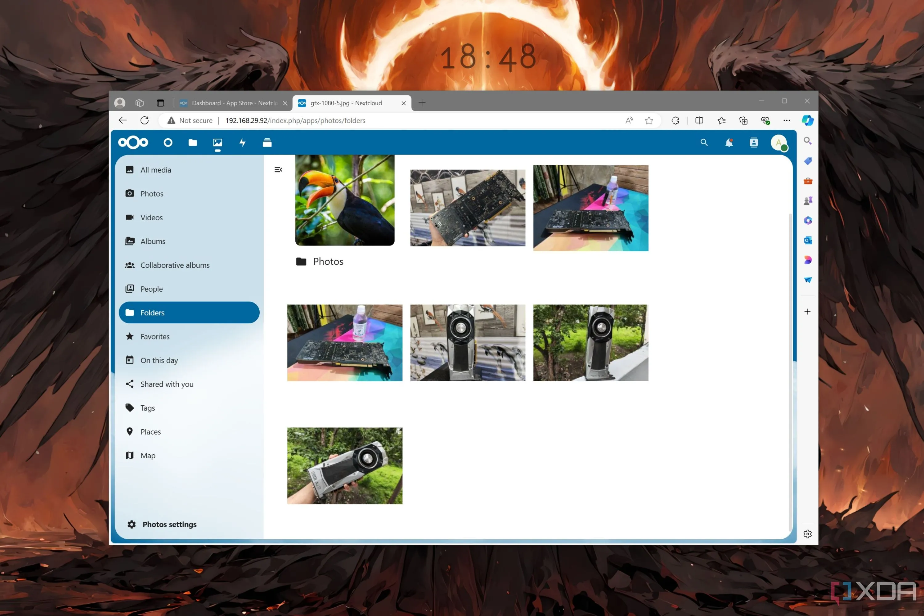 Giao diện Nextcloud hiển thị các thư mục và ảnh, minh họa khả năng lưu trữ và quản lý tập tin an toàn.