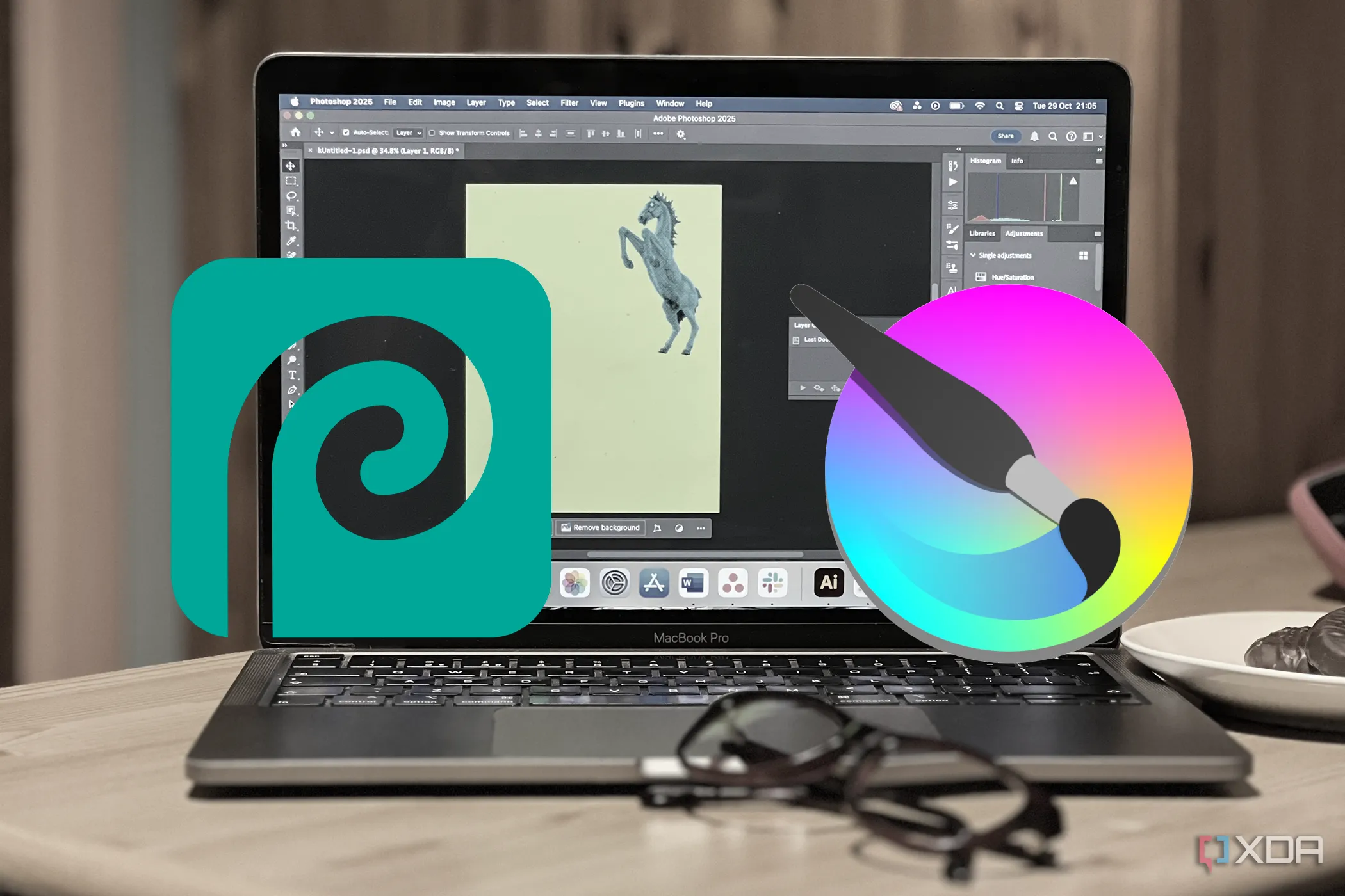 Giao diện Photoshop trên MacBook với logo Krita và Photopea, biểu trưng cho các giải pháp thay thế hiệu quả
