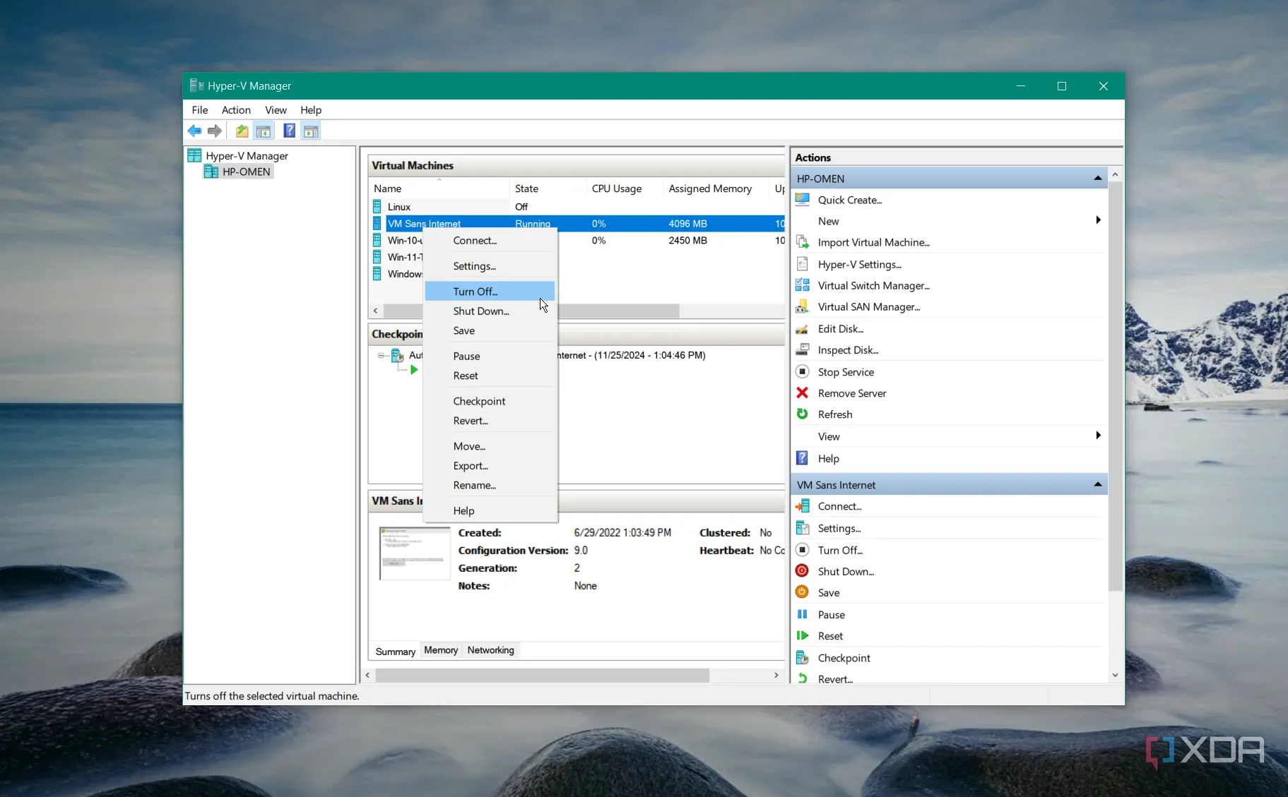 Giao diện quản lý máy ảo chi tiết trong Hyper-V Manager