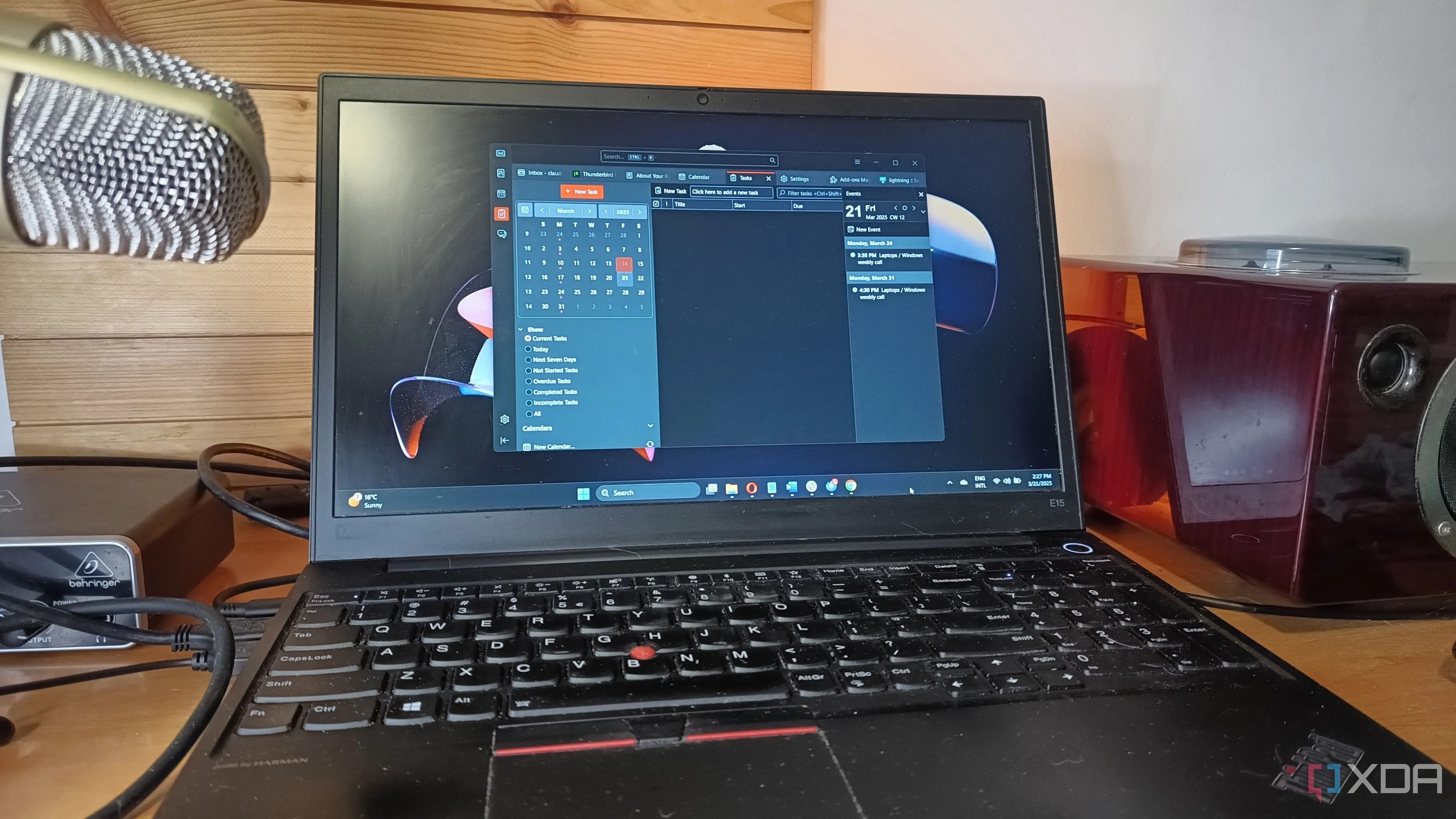 Giao diện trình duyệt email Thunderbird trên máy tính xách tay chạy Windows 11