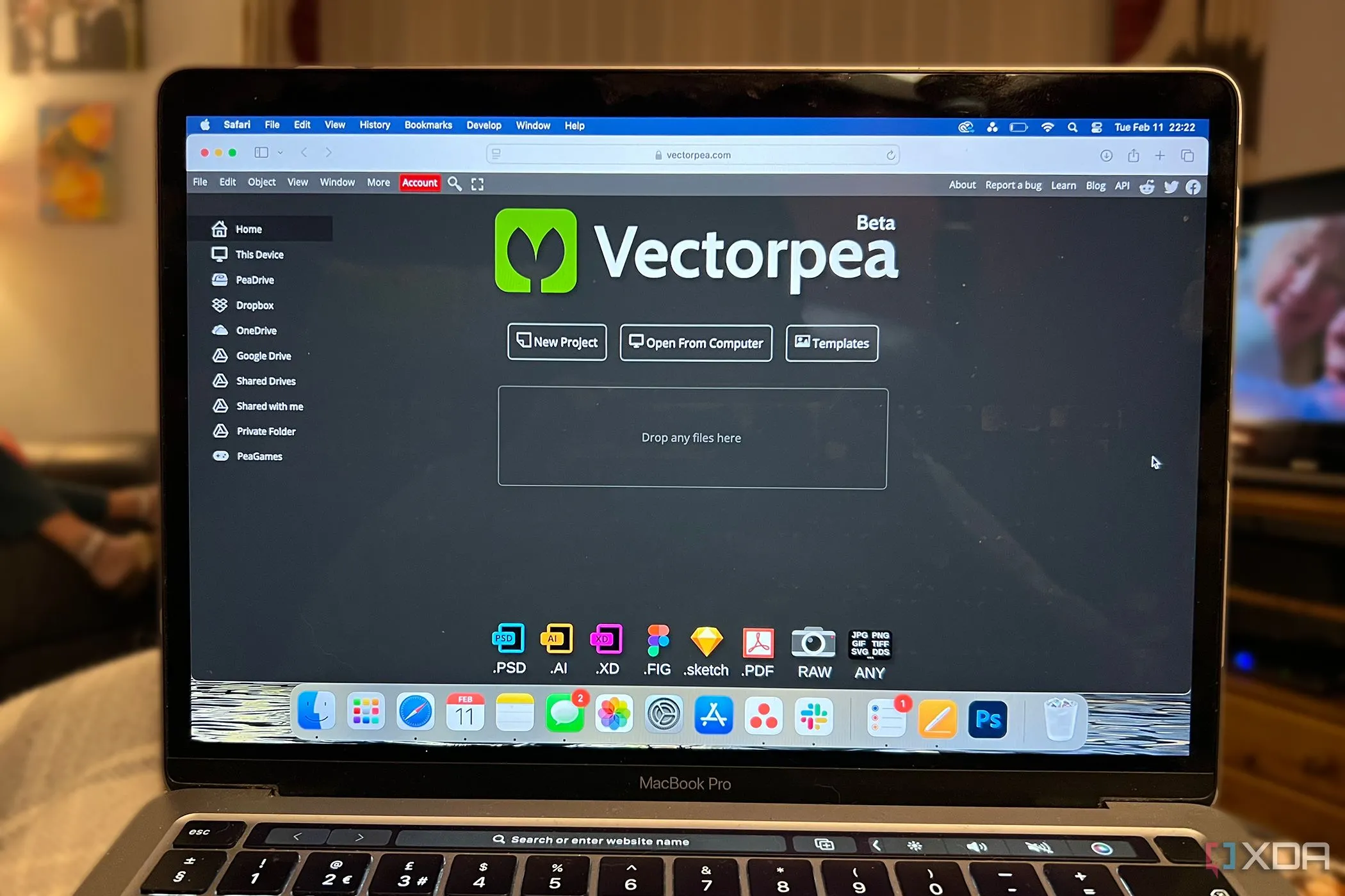 Giao diện Vectorpea đang hoạt động trên máy tính Mac, hiển thị công cụ chỉnh sửa vector