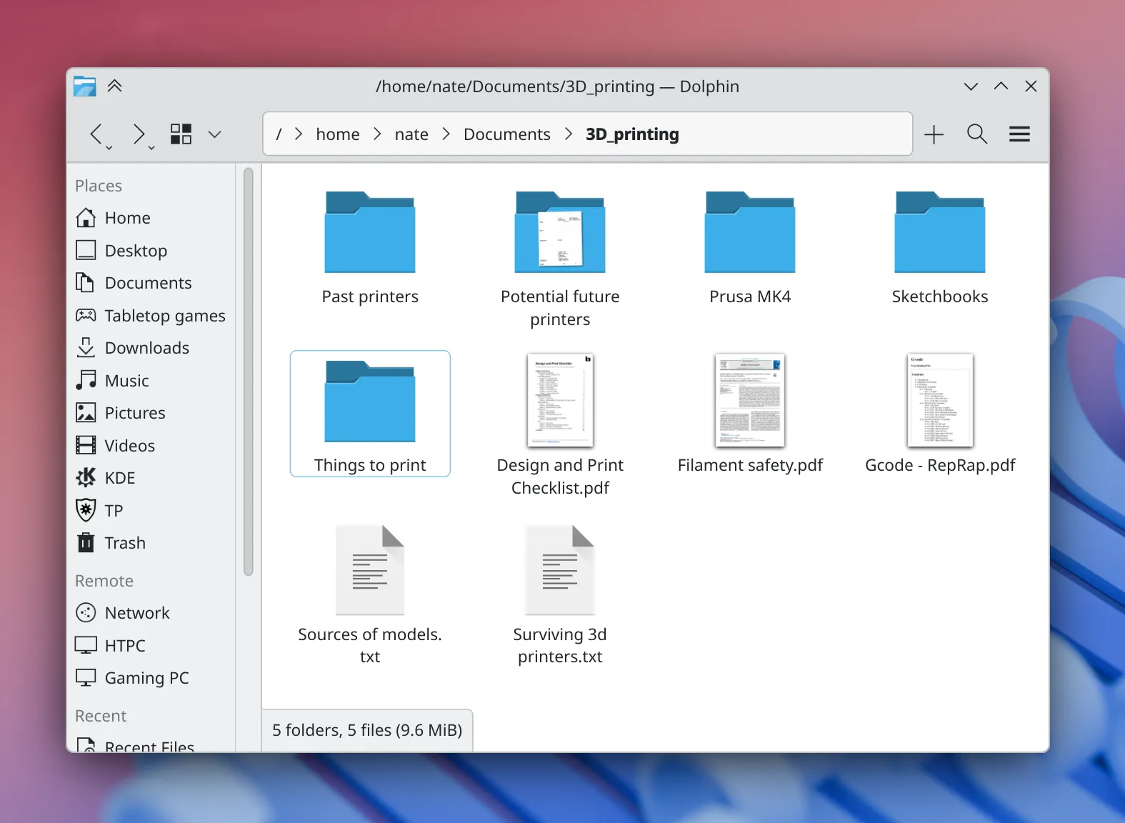 Góc bo tròn ở cạnh dưới của cửa sổ KDE Plasma trên màn hình desktop Linux