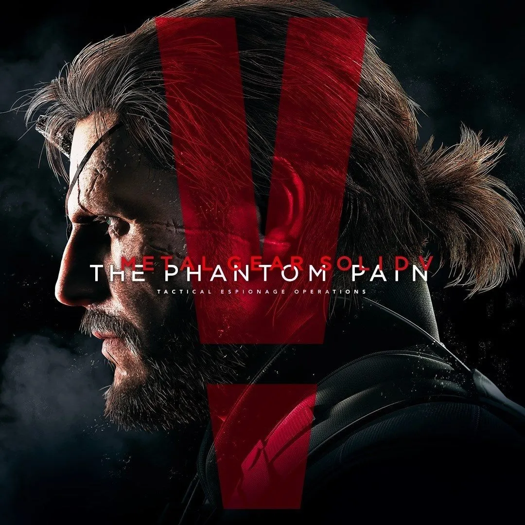 Hình ảnh sản phẩm của game Metal Gear Solid V: The Phantom Pain, với nhân vật chính Snake trong bối cảnh thế giới mở rộng lớn, tối tăm và đầy bí ẩn.