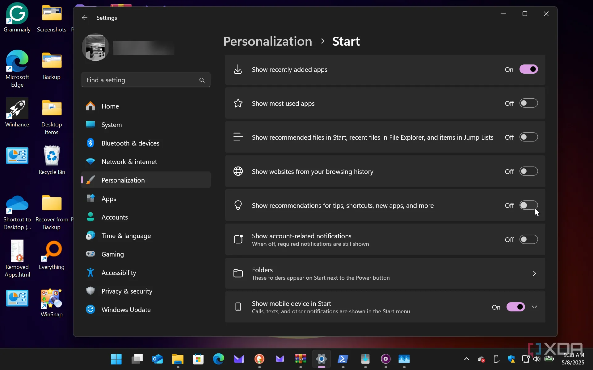 Hướng dẫn tắt các gợi ý và quảng cáo trên menu Start của Windows 11.