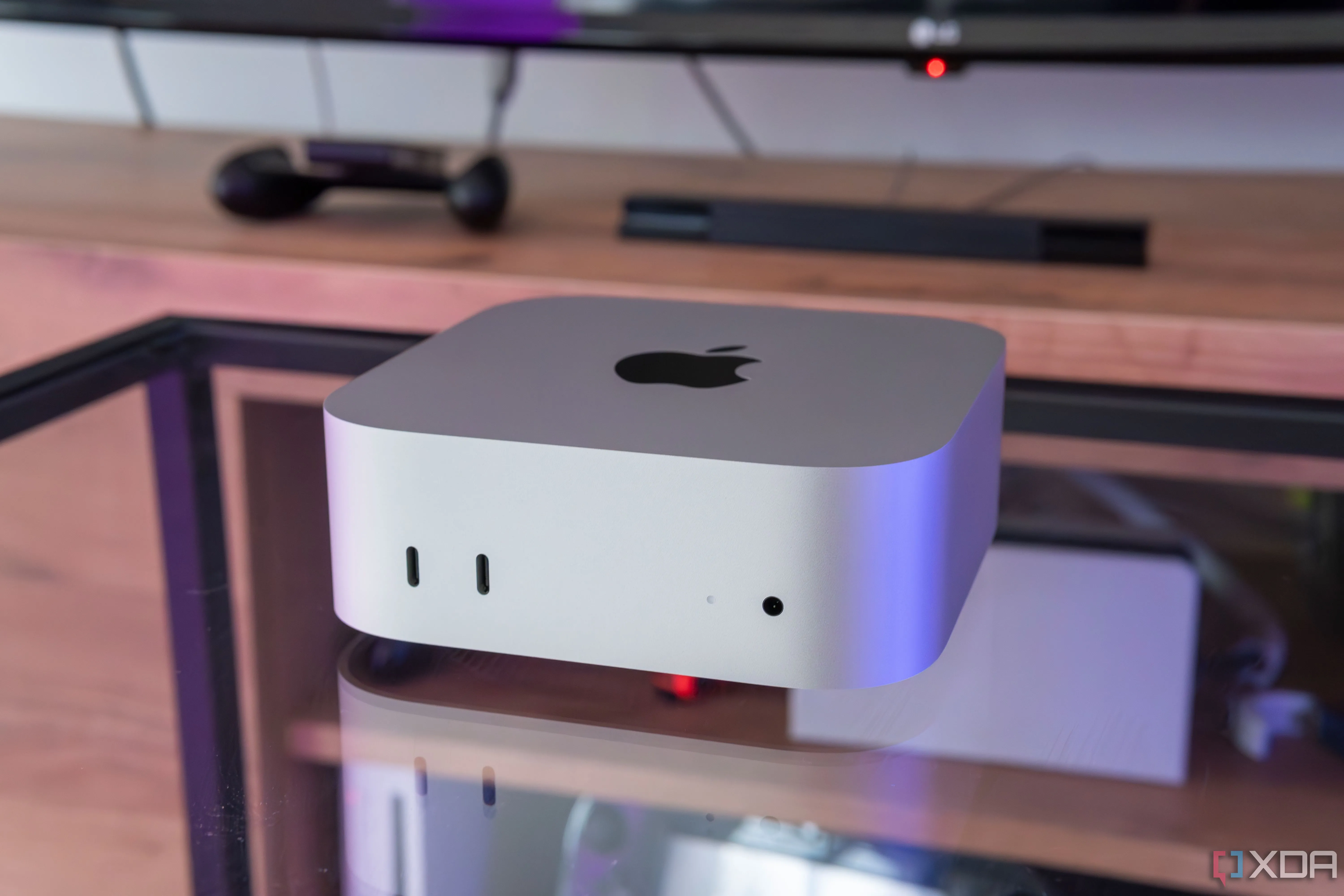 Mac Mini M4: Thiết bị nhỏ gọn được biến hóa thành máy tính xách tay di động