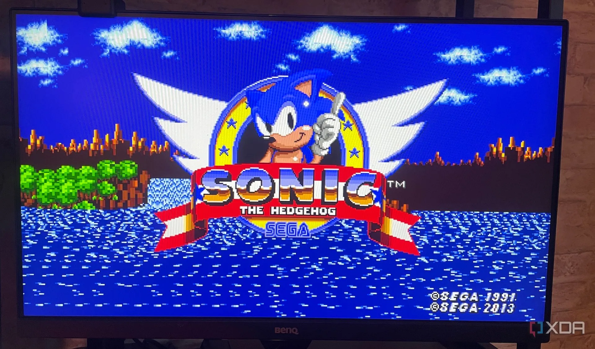 Màn hình game Sonic the Hedgehog trên Sega Genesis, thể hiện đồ họa pixel cổ điển