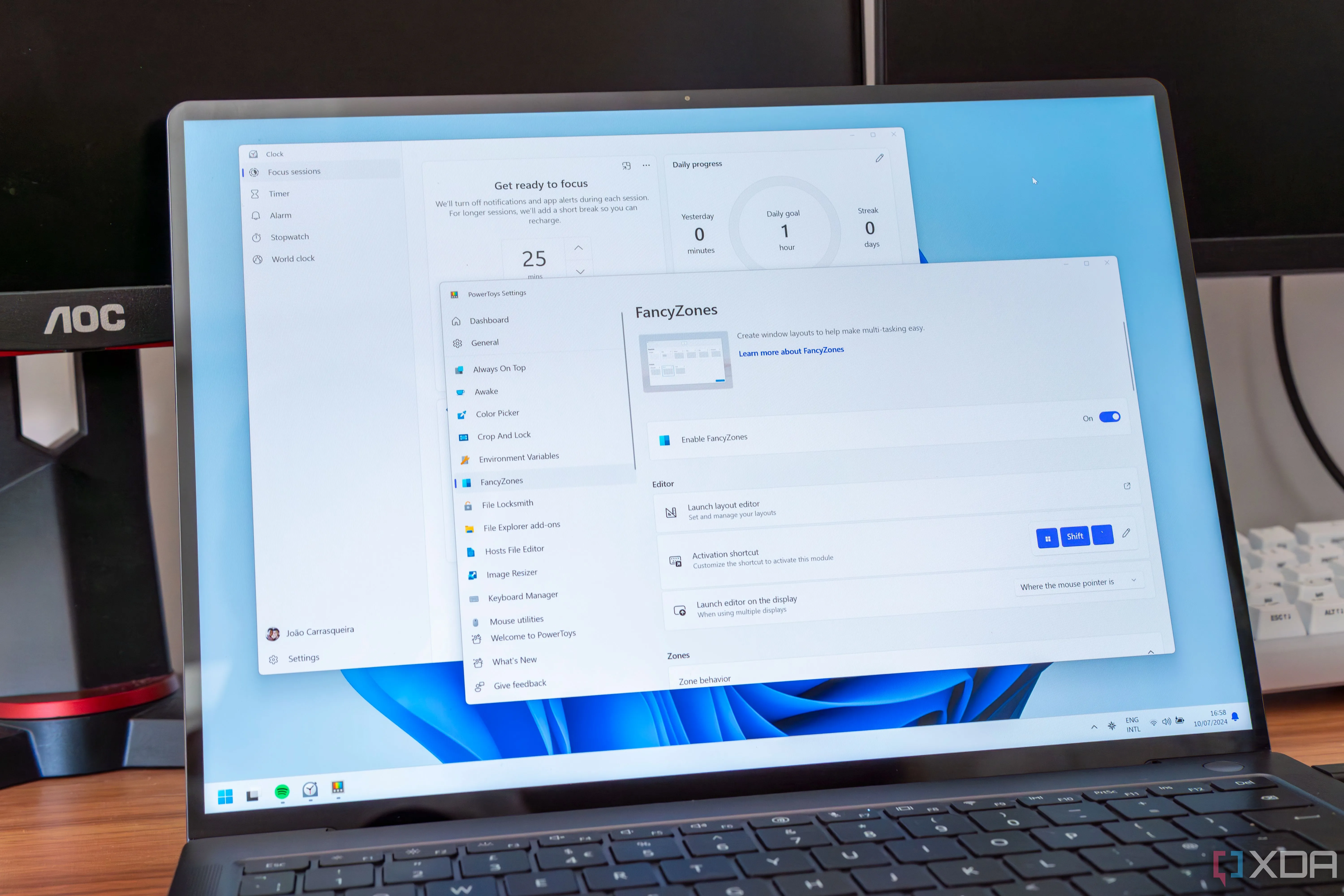 Màn hình Windows 11 hiển thị tính năng Focus Sessions và FancyZones trong PowerToys