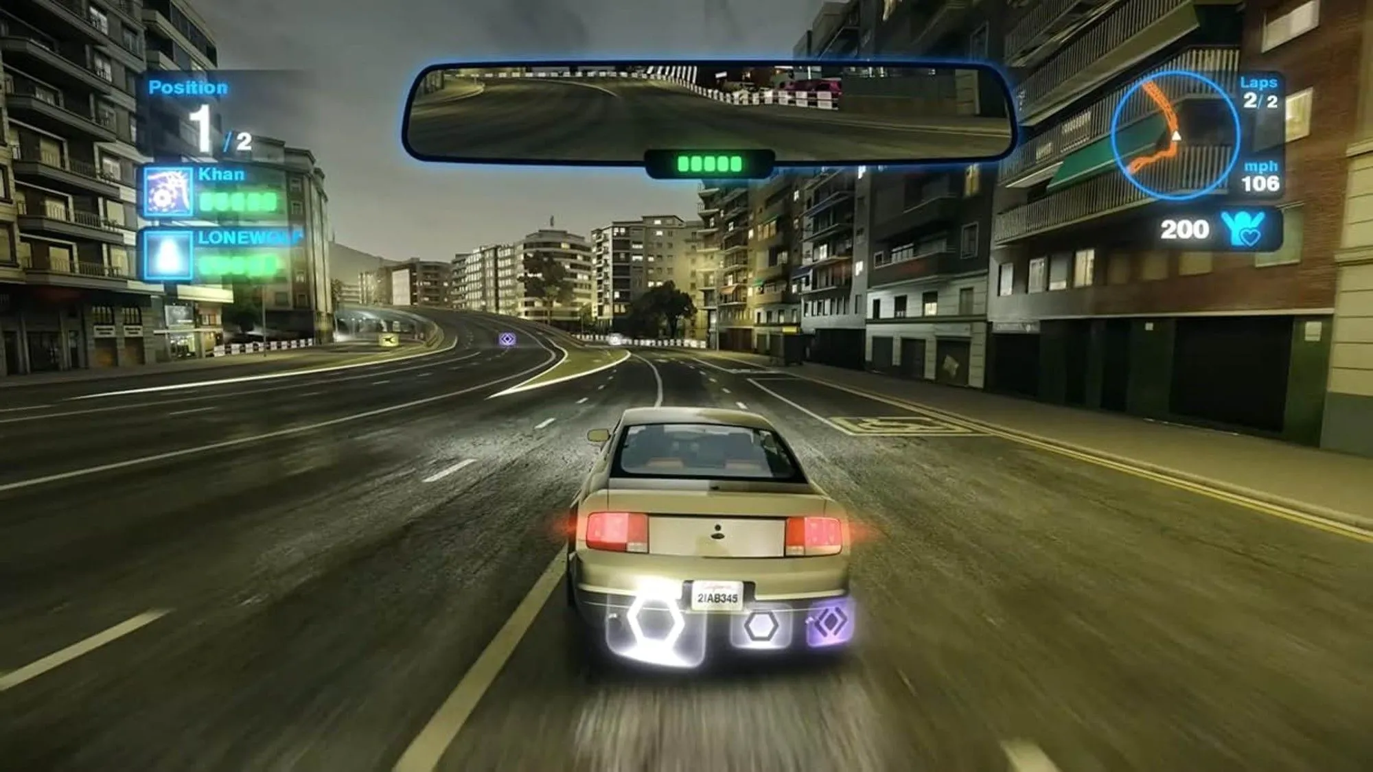 Một cảnh đua xe đầy kịch tính với hiệu ứng ánh sáng neon trong game Blur