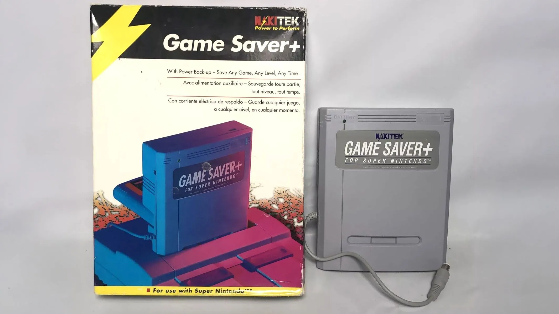 Nakitek Game Saver Plus cho SNES, thiết bị lưu trạng thái game cổ điển