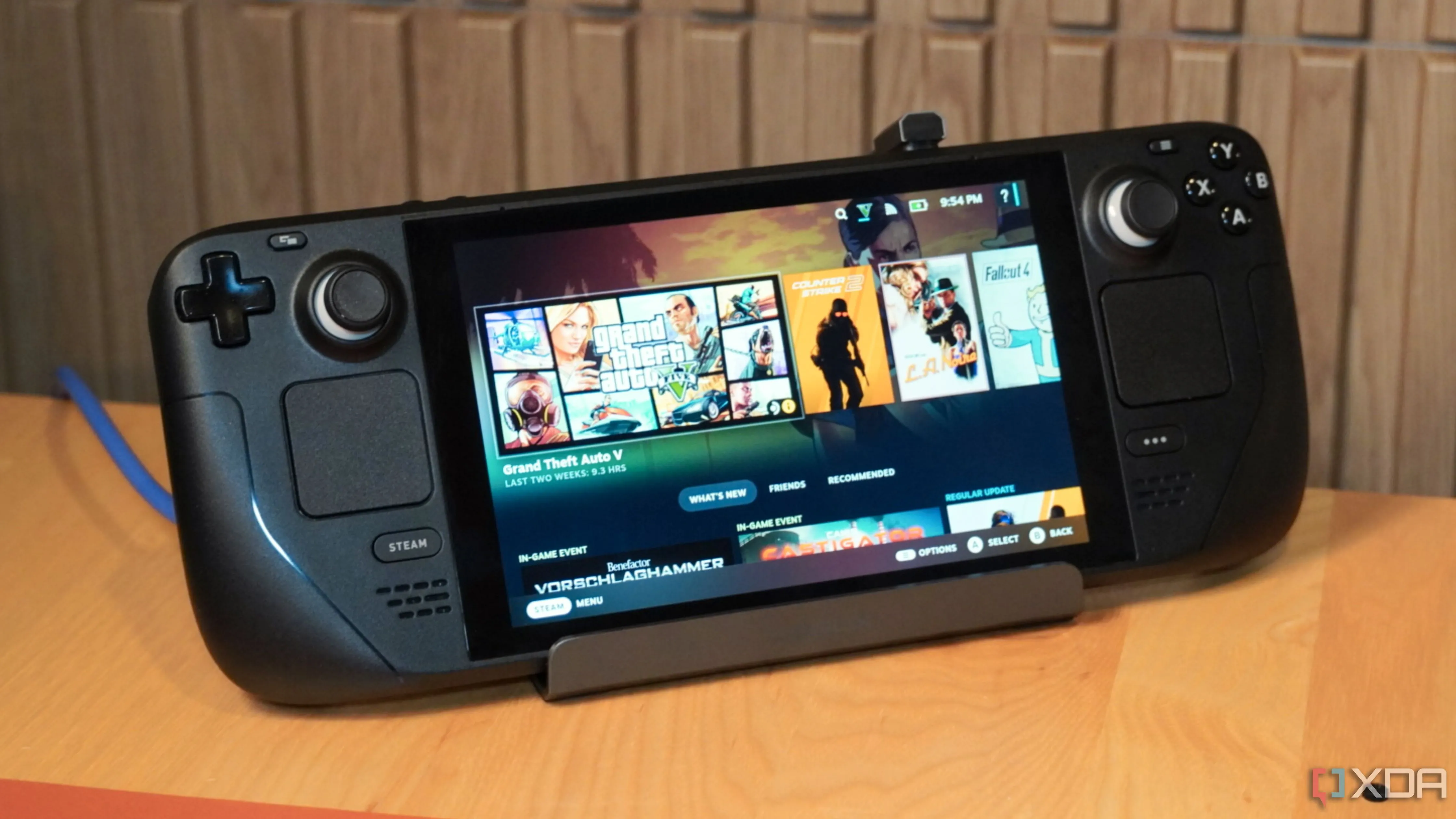 Phụ kiện dock SSD JSAUX cho Steam Deck, thể hiện sự phát triển của hệ sinh thái game