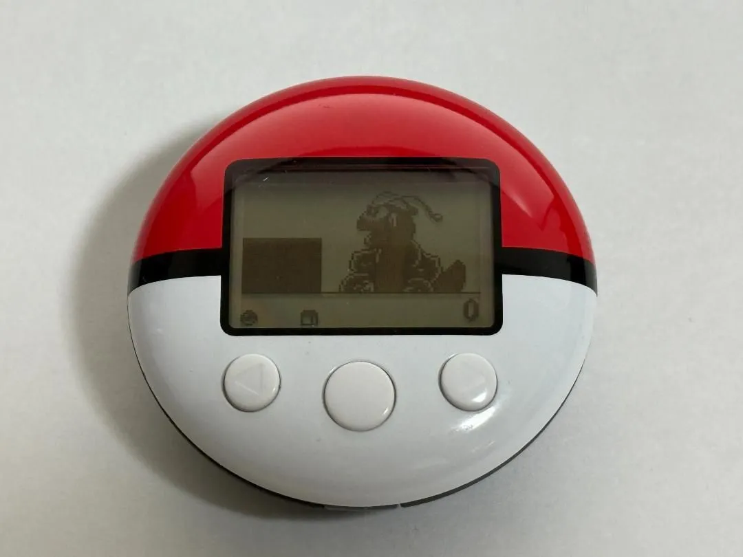 PokeWalker với hình ảnh Dragonite