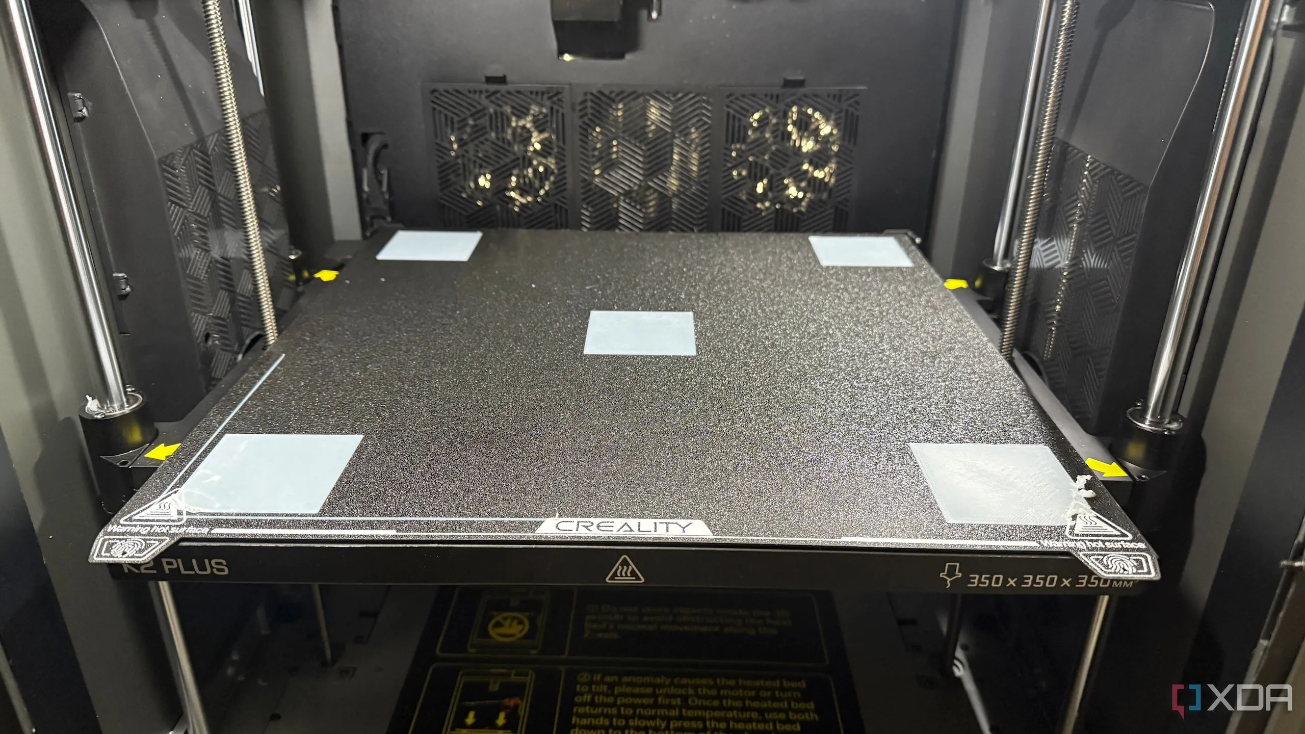 Quá trình in thử nghiệm để cân bằng bàn in 3D