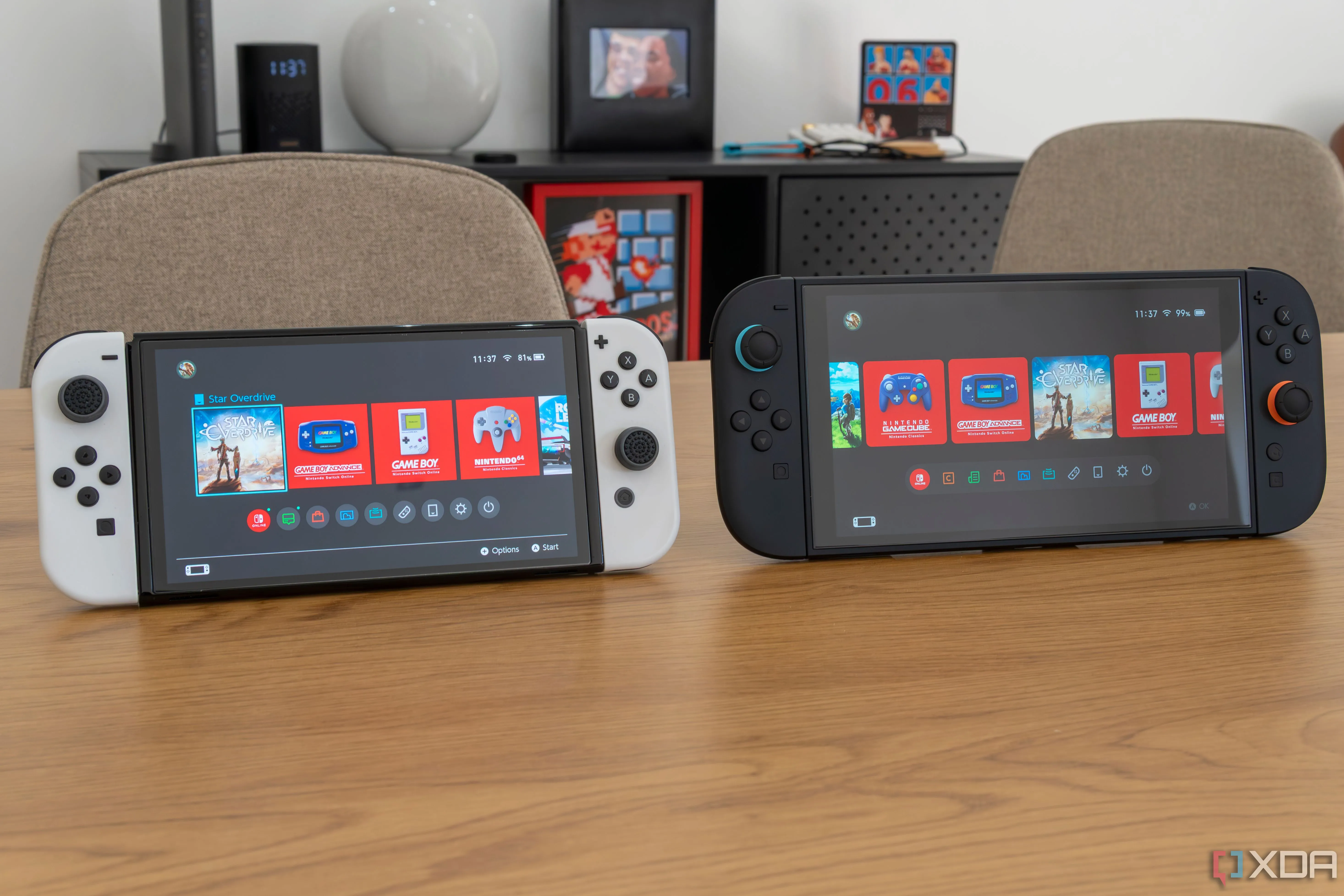 So sánh hai hệ máy Nintendo Switch OLED và Switch 2 hiển thị màn hình chính