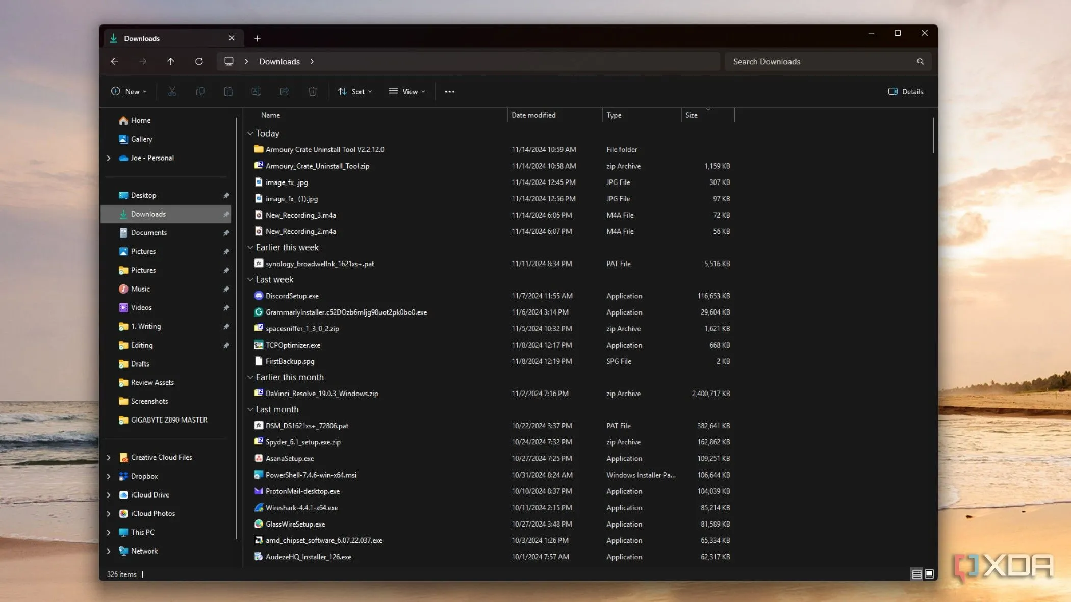 Thư mục Downloads đã được sắp xếp gọn gàng trong Windows File Explorer nhờ script Python.