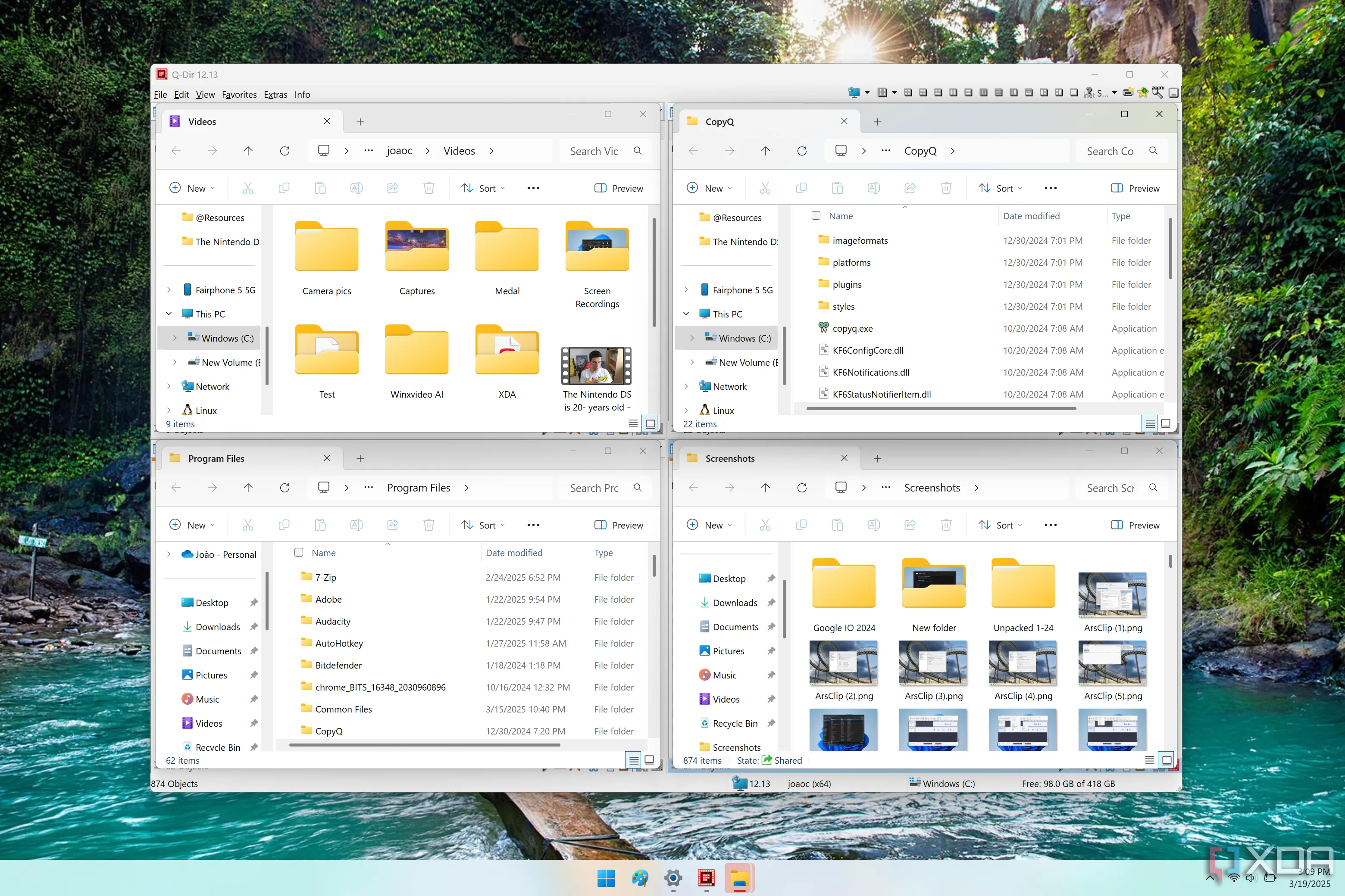 Tính năng Explore của Q-Dir hiển thị bốn cửa sổ File Explorer chồng lên các khung chính