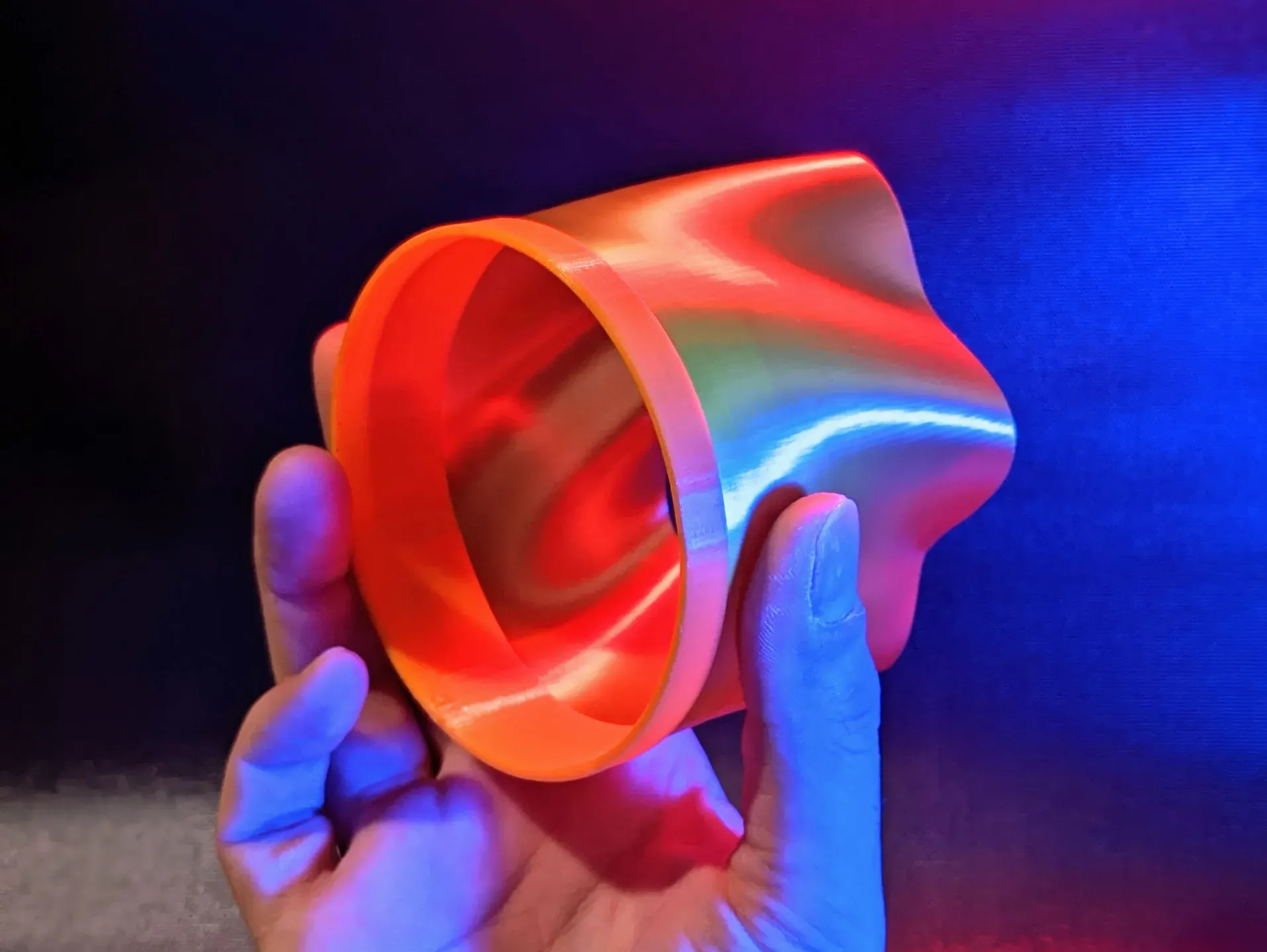 Vòng bay rỗng in 3D với thiết kế độc đáo cho khả năng bay xa